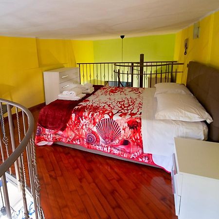 Casa "Positano" Da Ely - Salerno Centro Con Self Check-In Daire Dış mekan fotoğraf