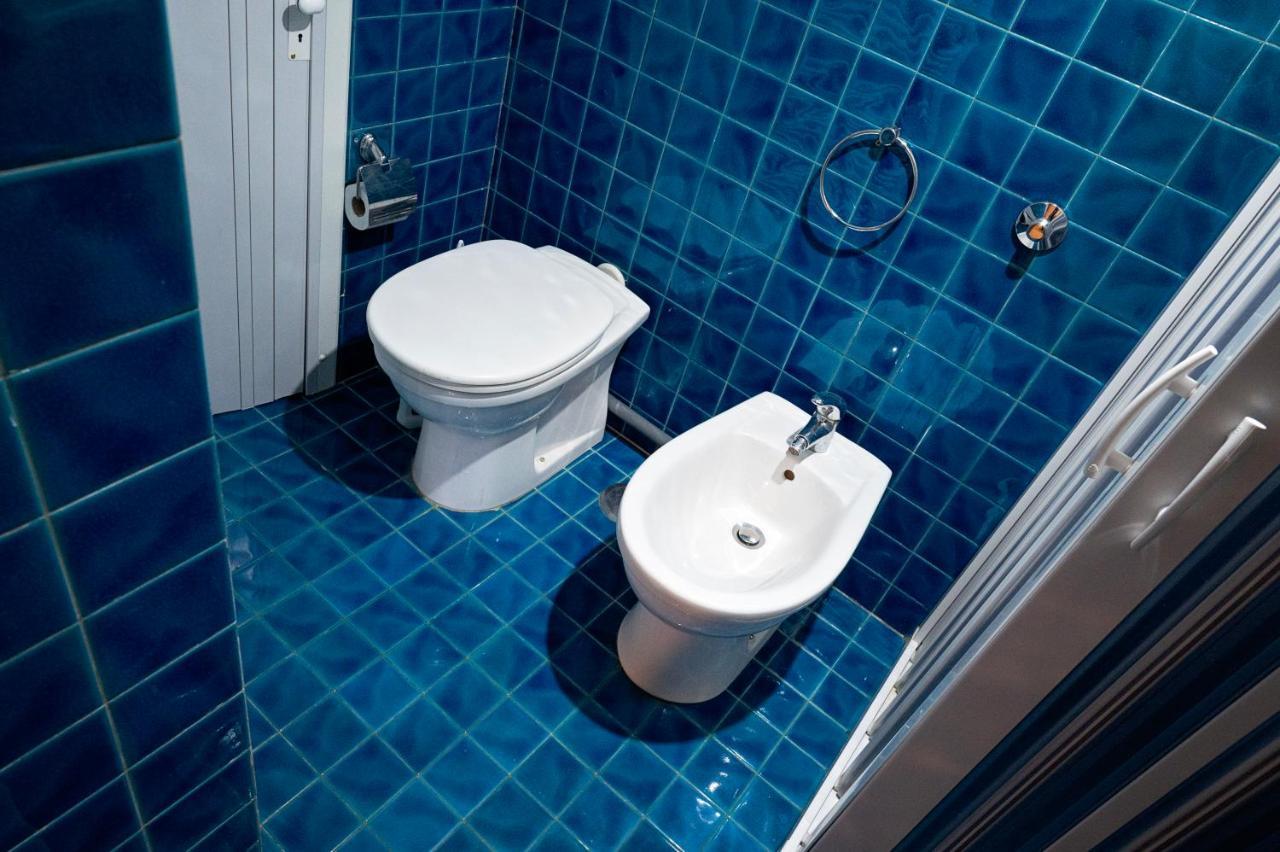 Casa "Positano" Da Ely - Salerno Centro Con Self Check-In Daire Dış mekan fotoğraf